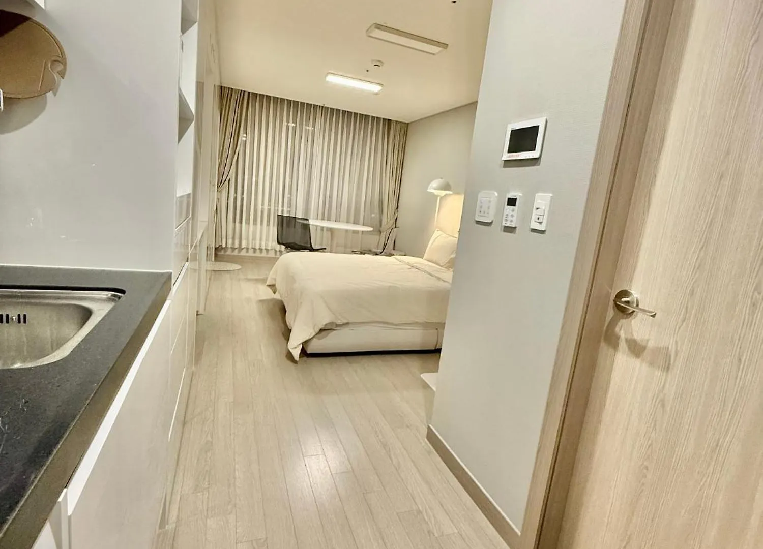 Shine Stay 5 Min From Songdo Moonlit Festiv Park Station Incheon