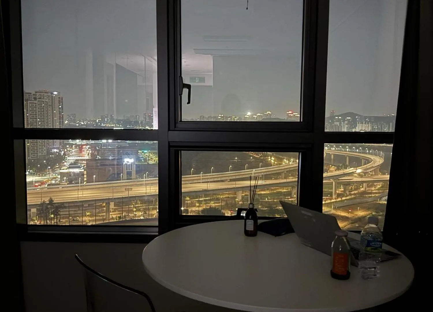 *** Aparthotel Shine Stay 5 Min From Songdo Moonlit Festiv Park Station Incheon South Korea