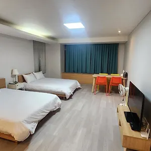 Airport ゲストハウス