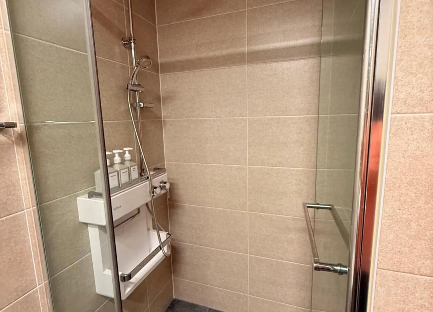 Shine Stay 5 Min From Songdo Moonlit Festiv Park Station インチョン広域市